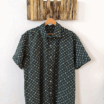 پیراهن مردانه لینن سبز ترمه